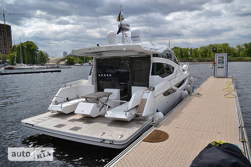 Моторная яхта Galeon 430 2012 в Киеве