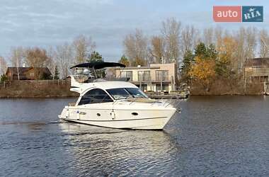 Моторная яхта Galeon 440 2008 в Киеве