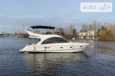 Моторна яхта Galeon 440 2008 в Києві