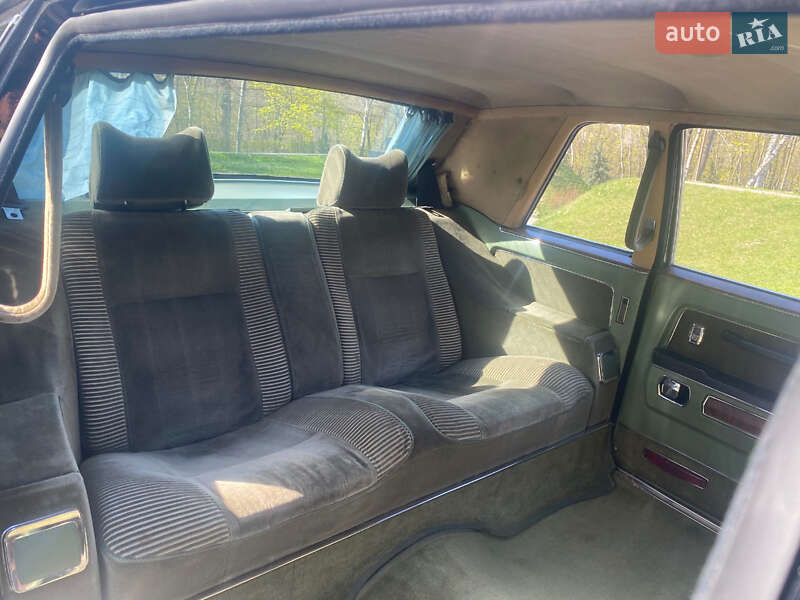 Лимузин ГАЗ 14 Чайка 1982 в Киеве