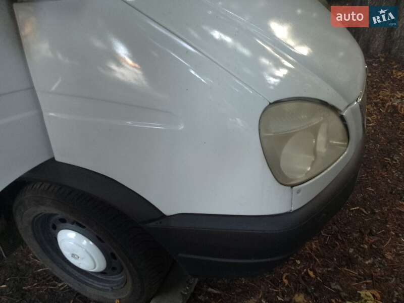 Минивэн ГАЗ 2217 Баргузин 2006 в Киеве фото 8 Минивэн ГАЗ 2217 Баргузин 2006 в Киеве
