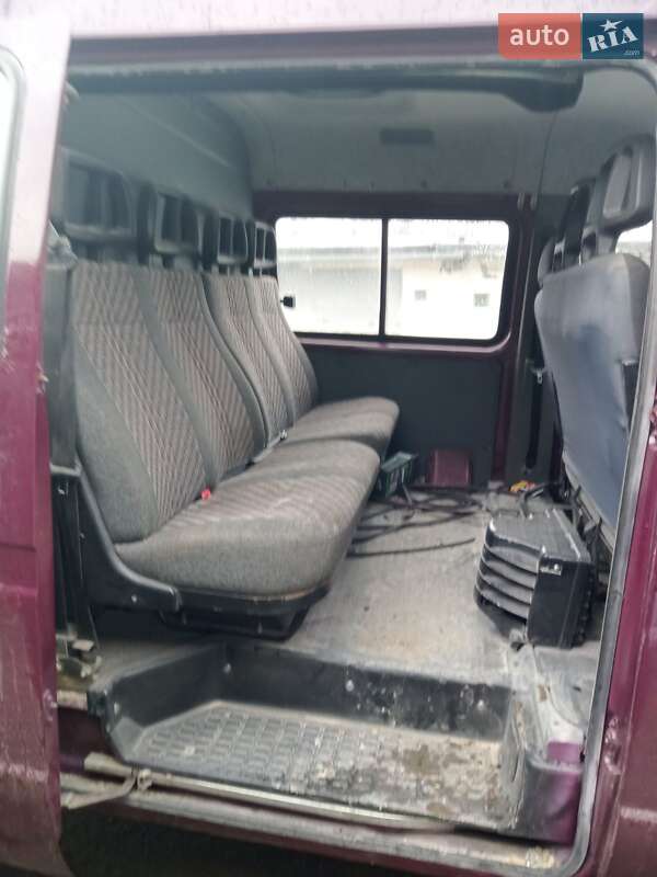 Минивэн ГАЗ 2217 Баргузин 2004 в Бориславе