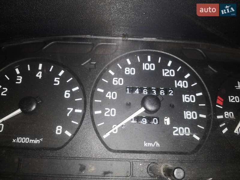 Мікроавтобус ГАЗ 2217 Соболь 2004 в Дніпрі