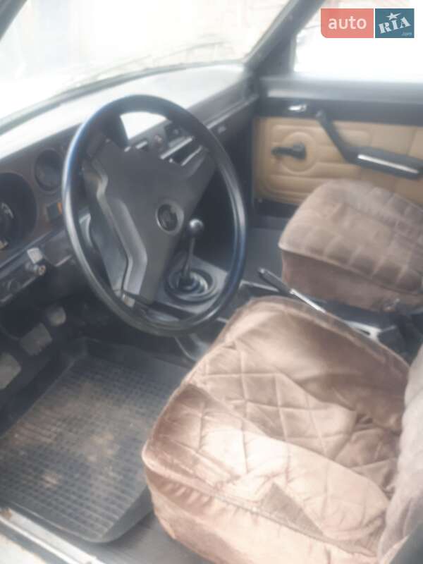 Седан ГАЗ 24-10 Волга 1990 в Харькове