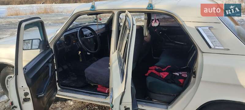 Седан ГАЗ 24-10 Волга 1988 в Полтаві