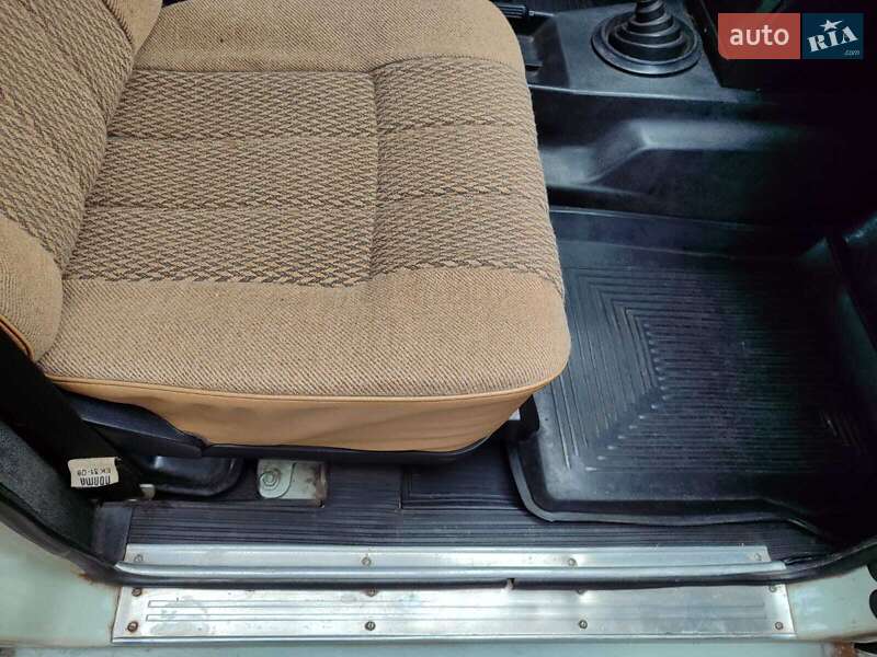 Седан ГАЗ 24-10 Волга 1990 в Ужгороді