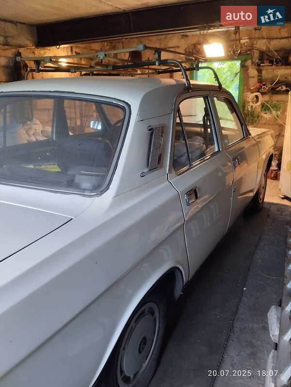 Седан ГАЗ 24-10 Волга 1987 в Кам'янському
