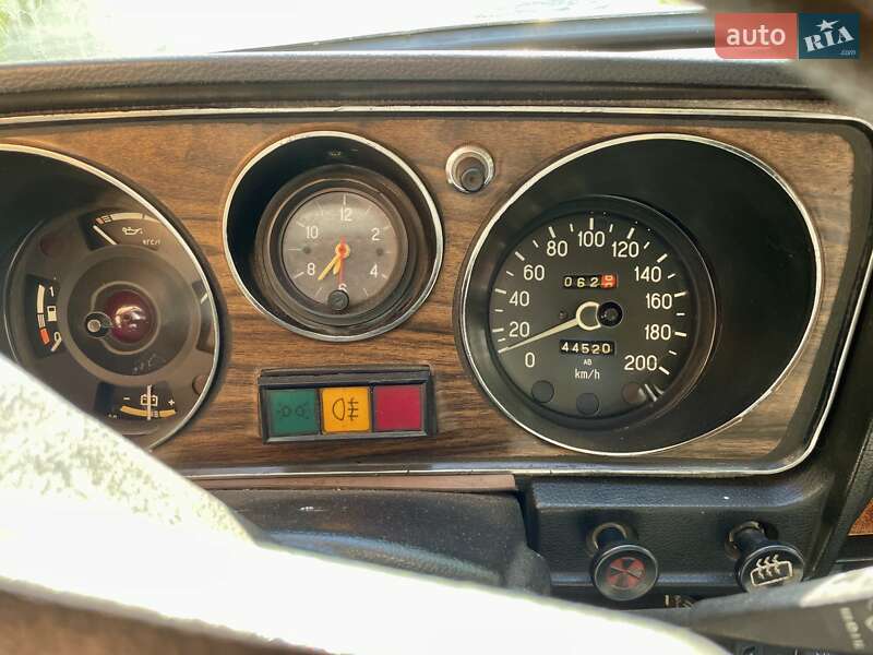 Седан ГАЗ 24-10 Волга 1990 в Днепре