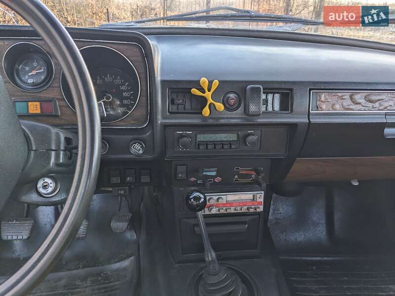 Седан ГАЗ 24-10 Волга 1986 в Львове