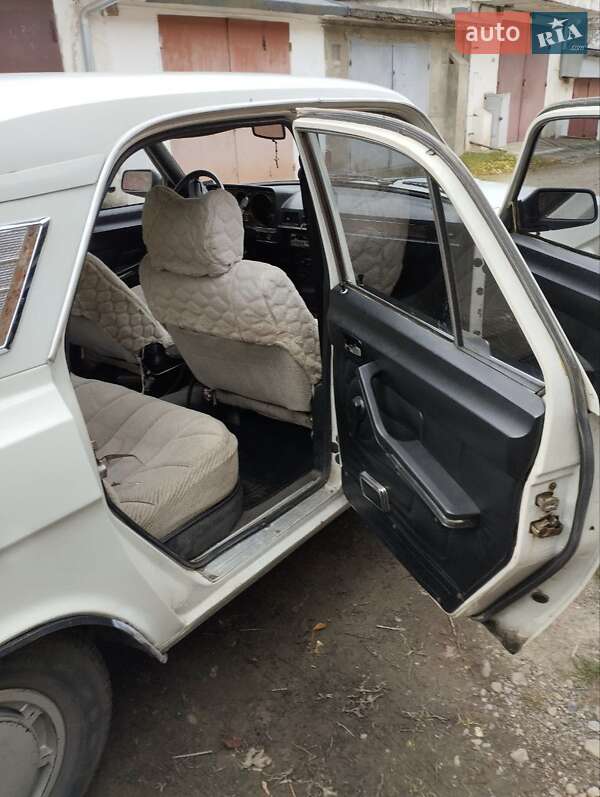 Седан ГАЗ 24-10 Волга 1989 в Стрию