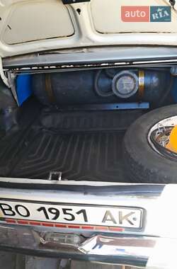 Седан ГАЗ 24-10 Волга 1988 в Тернополі