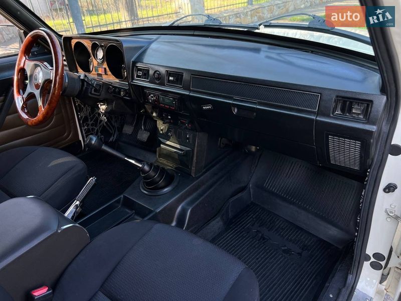 Седан ГАЗ 24-10 Волга 1991 в Одессе