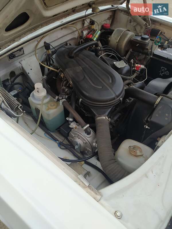 Седан ГАЗ 24 Волга 1985 в Владимире