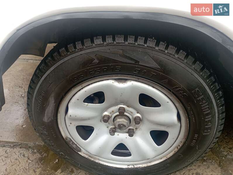 Седан ГАЗ 24 Волга 1984 в Полтаве