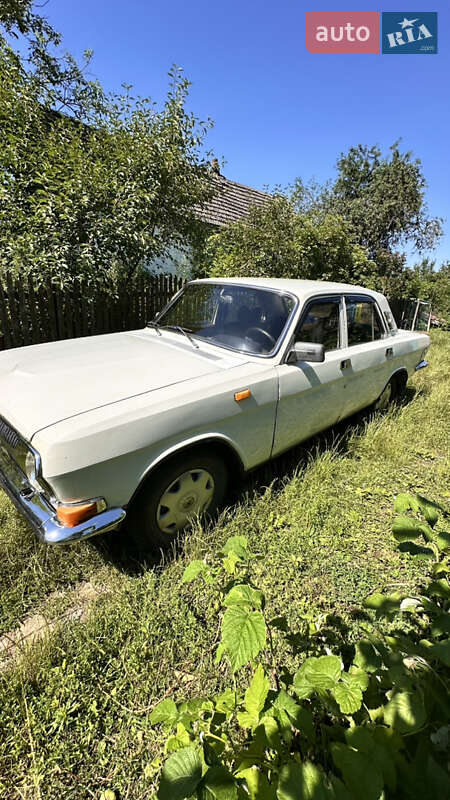 Седан ГАЗ 24 Волга 1976 в Звягелі фото 2 Седан ГАЗ 24 Волга 1976 в Звягелі