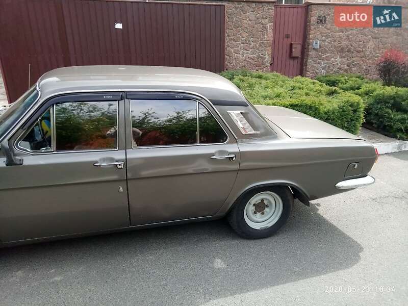 Седан ГАЗ 24 Волга 1982 в Киеве