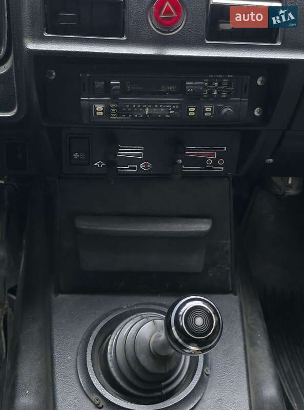 Седан ГАЗ 24 Волга 1977 в Дрогобичі