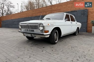 Седан ГАЗ 24 Волга 1971 в Киеве