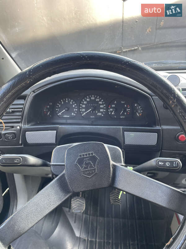 Грузопассажирский фургон ГАЗ 2705 Газель 2006 в Чернигове