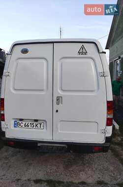 Грузовой фургон ГАЗ 2705 Газель 2000 в 