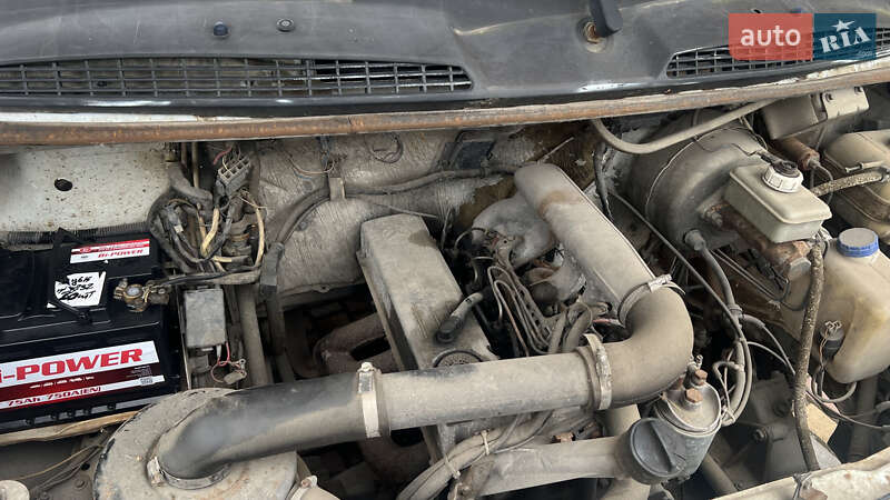 Грузовой фургон ГАЗ 2705 Газель 2006 в Луцке