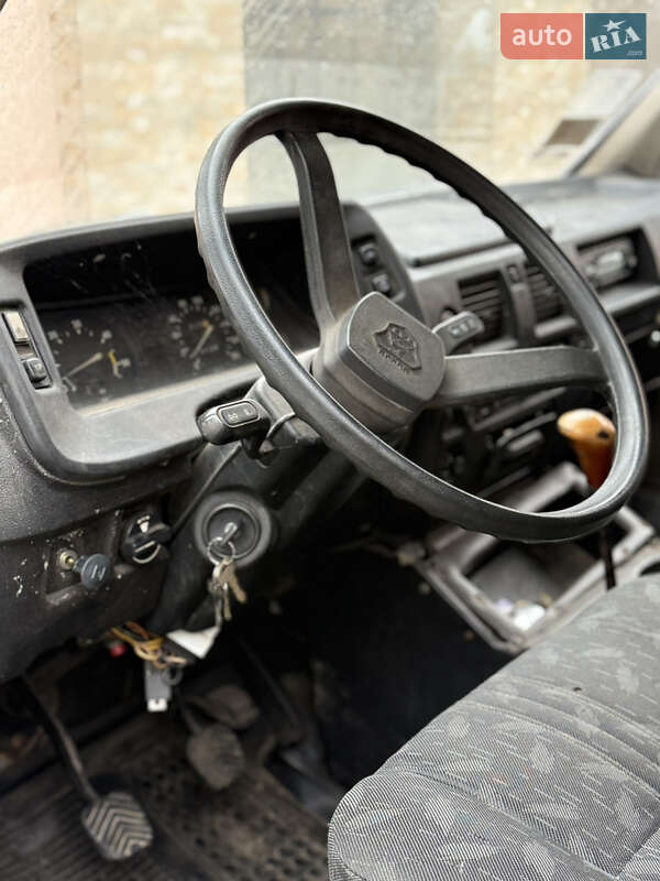 Грузопассажирский фургон ГАЗ 2705 Газель 2000 в Одессе фото 6 Грузопассажирский фургон ГАЗ 2705 Газель 2000 в Одессе