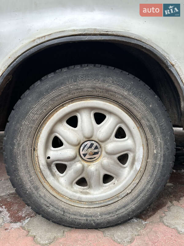 Грузовой фургон ГАЗ 2705 Газель 2000 в Чернигове