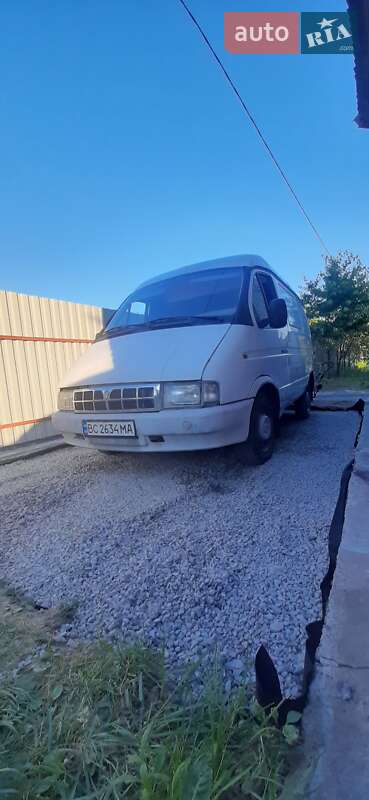 Грузовой фургон ГАЗ 2752 Соболь 2002 в 