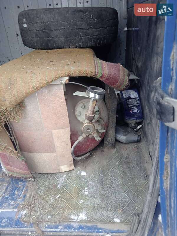 Минивэн ГАЗ 2752 Соболь 2003 в Коростене