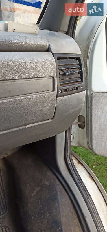 Вантажний фургон ГАЗ 2752 Соболь 2005 в Теребовлі