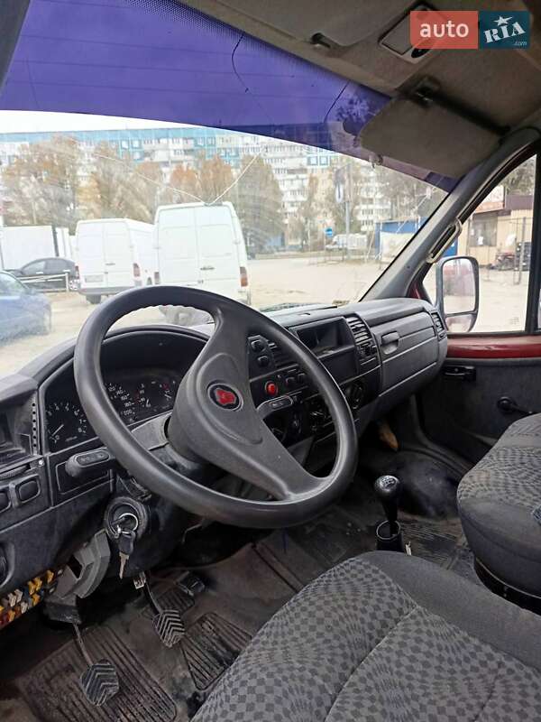 Вантажопасажирський фургон ГАЗ 2752 Соболь 2006 в Дніпрі