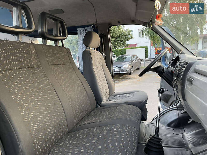 Вантажопасажирський фургон ГАЗ 2752 Соболь 2005 в Переяславі