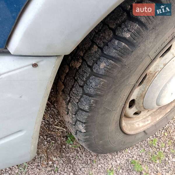 Грузопассажирский фургон ГАЗ 2752 Соболь 2005 в Черняхове фото 2 Грузопассажирский фургон ГАЗ 2752 Соболь 2005 в Черняхове