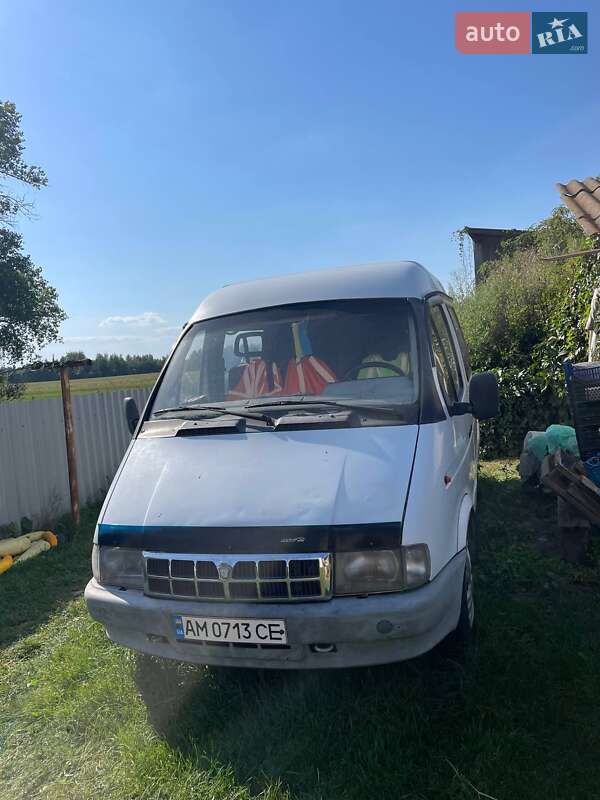 Вантажопасажирський фургон ГАЗ 2752 Соболь 2002 в Житомирі