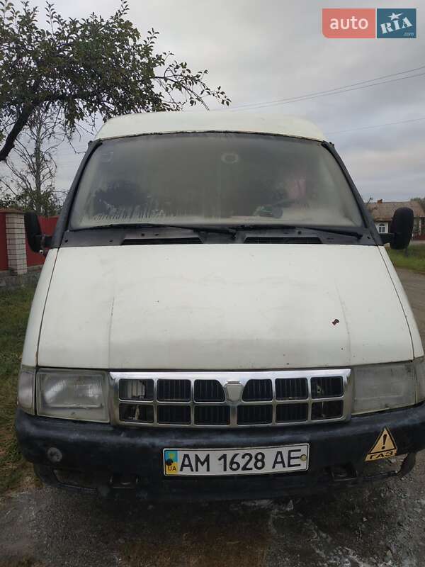 Вантажний фургон ГАЗ 2752 Соболь 2000 в Ємільчиному фото Вантажний фургон ГАЗ 2752 Соболь 2000 в Ємільчиному