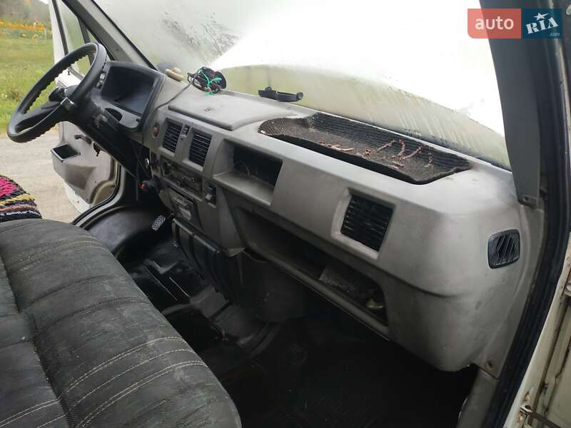 Вантажний фургон ГАЗ 2752 Соболь 2000 в Ємільчиному фото 9 Вантажний фургон ГАЗ 2752 Соболь 2000 в Ємільчиному
