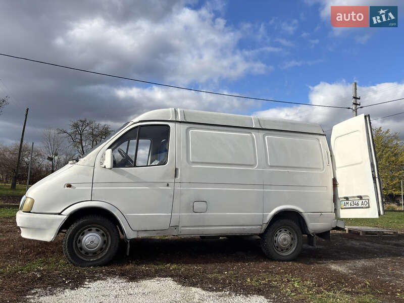 Вантажний фургон ГАЗ 2752 Соболь 1999 в Житомирі