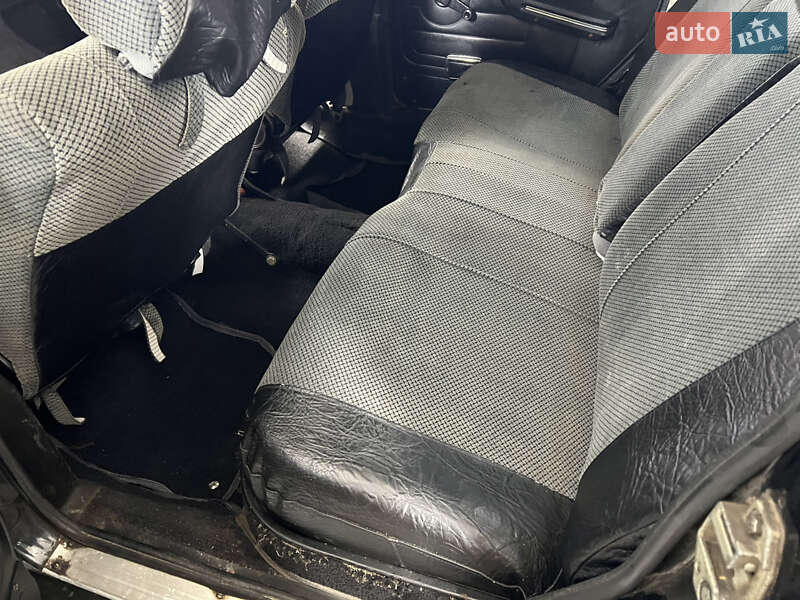 Седан ГАЗ 3102 Волга 1993 в Полтаве