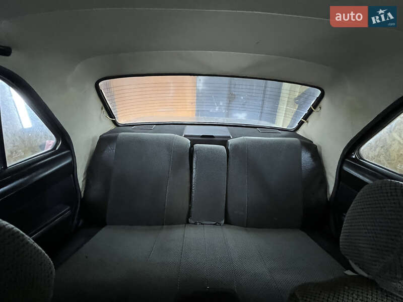 Седан ГАЗ 3102 Волга 1993 в Полтаве