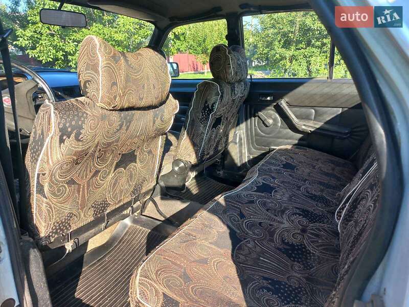 Седан ГАЗ 31029 Волга 1995 в Черкассах фото 3 Седан ГАЗ 31029 Волга 1995 в Черкассах