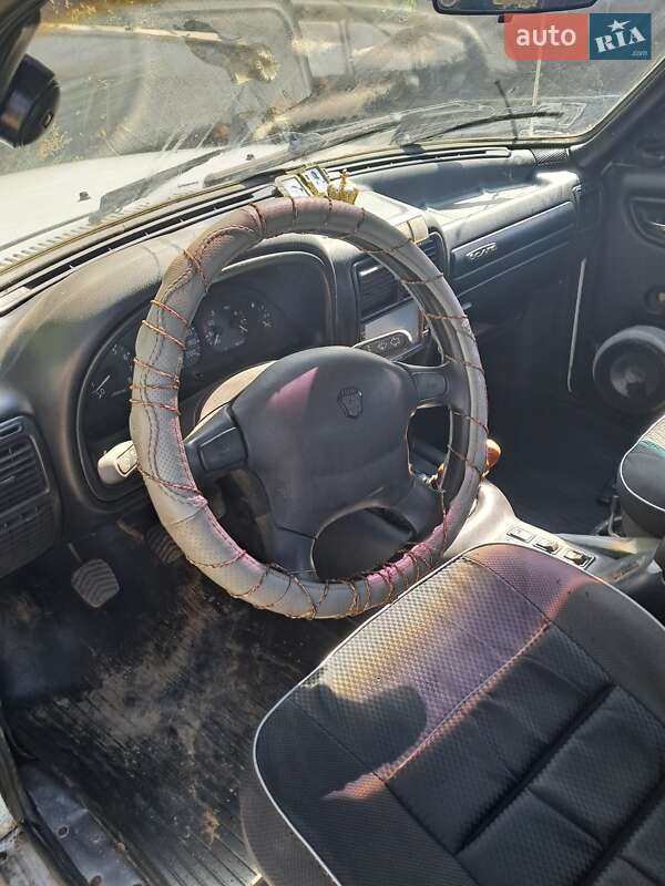 Седан ГАЗ 31029 Волга 1994 в Харкові