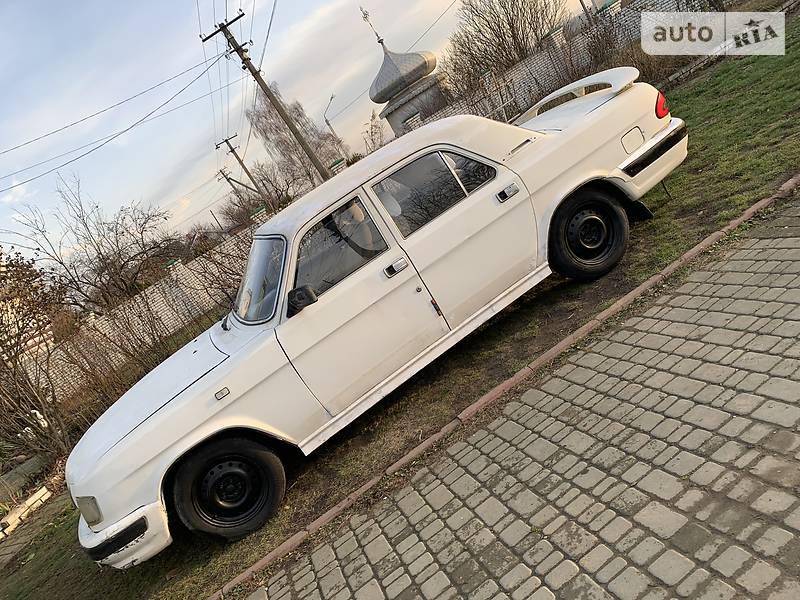 Седан ГАЗ 3110 Волга 2003 в Чернівцях