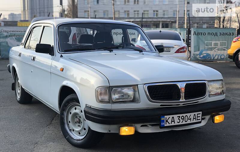 Седан ГАЗ 3110 Волга 1998 в 