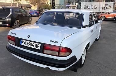 Седан ГАЗ 3110 Волга 1998 в 