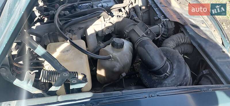 Седан ГАЗ 3110 Волга 2000 в Добропіллі