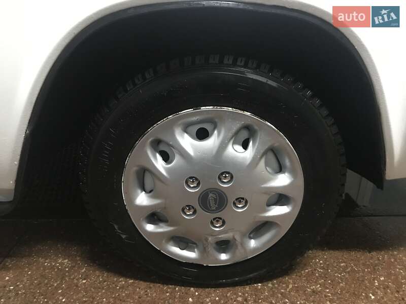 Седан ГАЗ 3110 Волга 1997 в Кривом Роге