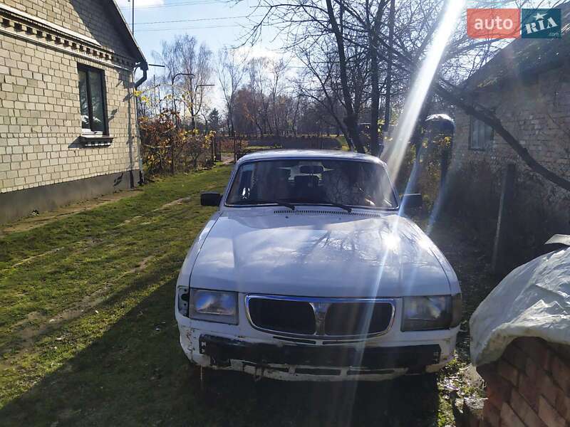 Седан ГАЗ 3110 Волга 2003 в Млиніві