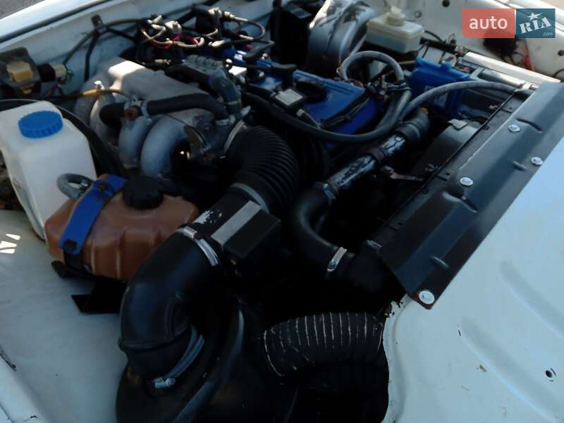 Седан ГАЗ 3110 Волга 2001 в Новій Одесі