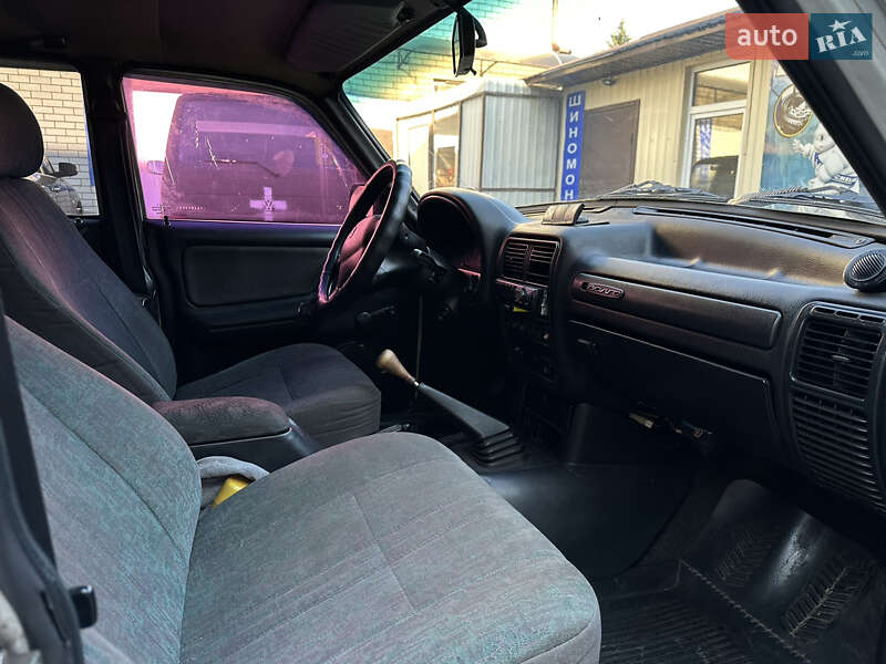 Седан ГАЗ 3110 Волга 2000 в Харькове фото 8 Седан ГАЗ 3110 Волга 2000 в Харькове