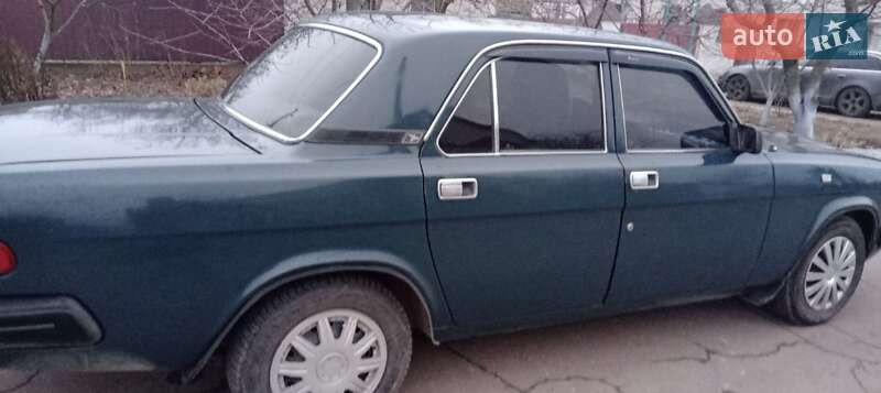 Седан ГАЗ 3110 Волга 2001 в Витовском районе